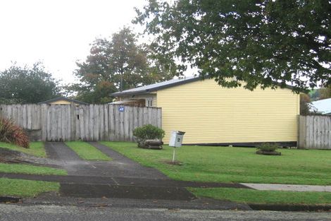 Photo of property in 2 Carrington Crescent, Tokoroa, 3420