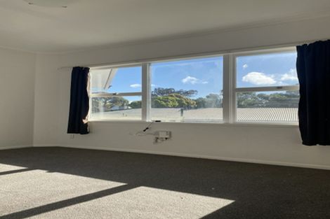 Photo of property in 45 Sylvia Road, Hillcrest, Auckland, 0627