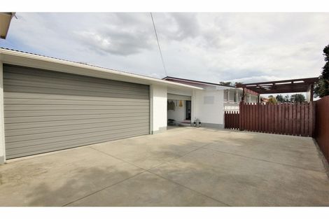 Photo of property in 232 Estuary Road, South New Brighton, Christchurch, 8062