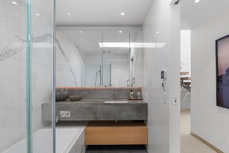 Photo of property in 6 Gazelle Lane, Redcliffs, Christchurch, 8081