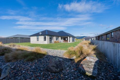 Photo of property in 23 Vancouver Place, Te Anau, 9600