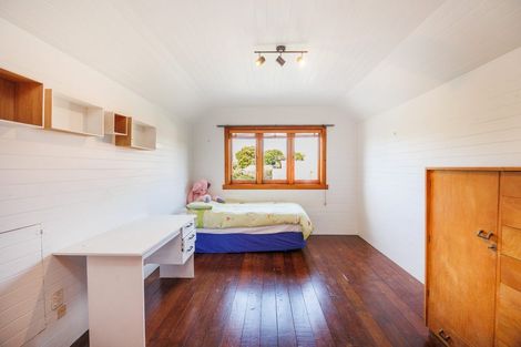 Photo of property in 16 Alan Street, Palmerston North, 4414