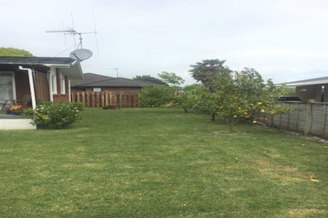 Photo of property in 1 Cotton Street, St Andrews, Hamilton, 3200