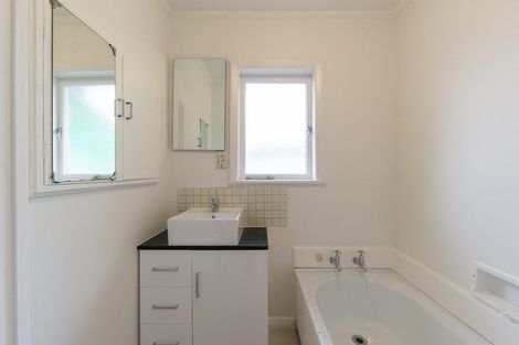 Photo of property in 7 Baverstock Road, Nawton, Hamilton, 3200