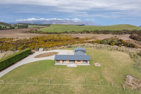 Photo of property in 877 Manapouri Te Anau Highway, Te Anau, 9679