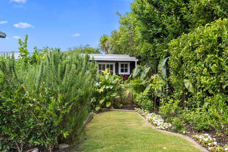 Photo of property in 5 Harbour View Road, Point Wells, Warkworth, 0986