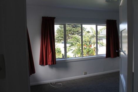 Photo of property in 8-10 Harris Road, Mount Wellington, Auckland, 1051