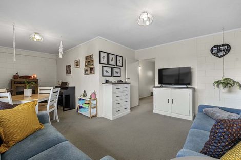 Photo of property in 20a Pine Avenue, Otumoetai, Tauranga, 3110