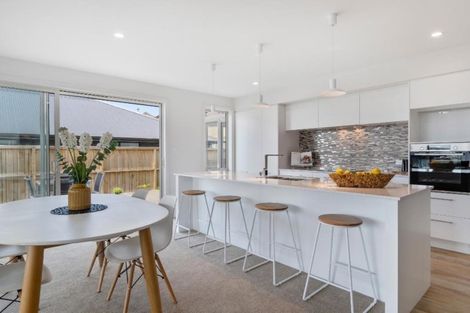 Photo of property in 80 Bert Wall Drive, Omokoroa, 3114