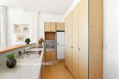 Photo of property in 10/37 Majoribanks Street, Mount Victoria, Wellington, 6011