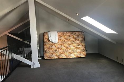 Photo of property in 7/2 Manor Place, Dunedin Central, Dunedin, 9016