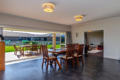 Photo of property in 1 Mill Grove, Carterton, 5713