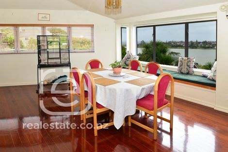 Photo of property in 157 West Harbour Drive, West Harbour, Auckland, 0618