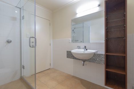 Photo of property in 302/178 Marine Parade, Mount Maunganui, 3116