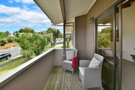 Photo of property in 61 Polkinghorne Drive, Manly, Whangaparaoa, 0930