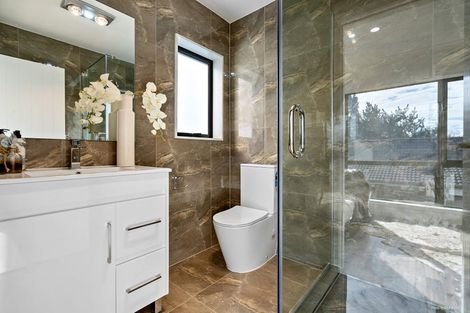 Photo of property in 35c Laurie Avenue, Papakura, 2110