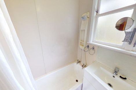 Photo of property in 78 Ferguson Street, Awapuni, Palmerston North, 4412