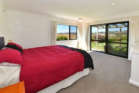 Photo of property in 240 Oyster Point Road, Kaukapakapa, Warkworth, 0984