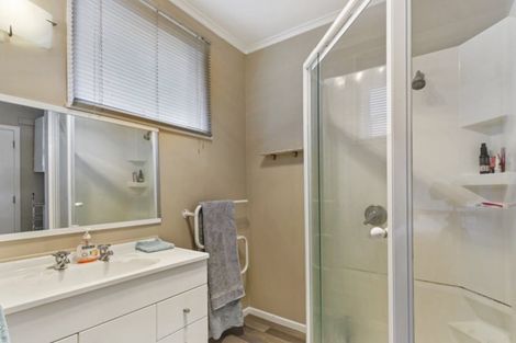 Photo of property in 33 Darraghs Road, Brookfield, Tauranga, 3110