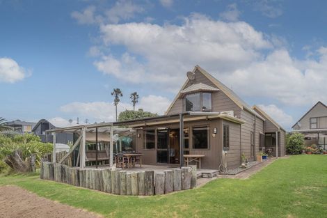 Photo of property in 21b Harsant Avenue, Hahei, Whitianga, 3591