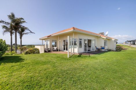 Photo of property in 410 Harbour Road, Ohope, 3121