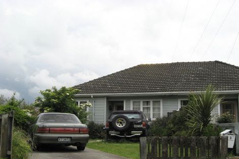 Photo of property in 3 Bevin Place, Bryndwr, Christchurch, 8053