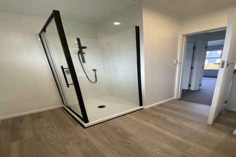 Photo of property in 16 Wavell Crescent, Lansdowne, Masterton, 5810