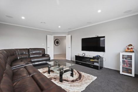 Photo of property in 8 Chalgrove Road, Huntington, Hamilton, 3210