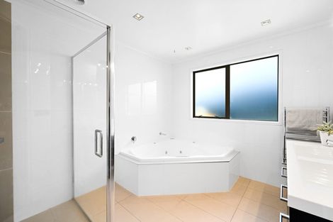 Photo of property in 16 Whistler Close, Rototuna North, Hamilton, 3210