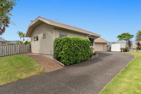 Photo of property in 14 Cloverlea Walk, Welcome Bay, Tauranga, 3112