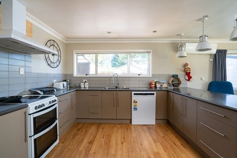 Photo of property in 22 Macdonell Street, Hilltop, Taupo, 3330