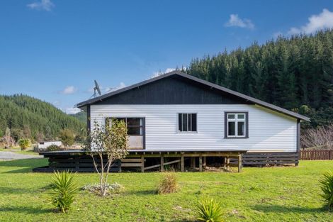 Photo of property in 174 Hori Bay Road, 174 Hori Bay Road, Whangamoa, Rai Valley, 7071