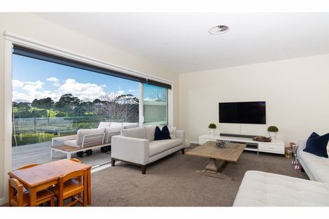 Photo of property in 4 York Terrace, Riverhead, 0820