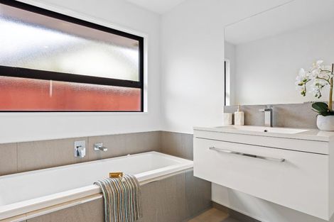 Photo of property in 32 Deal Street, Wigram, Christchurch, 8042