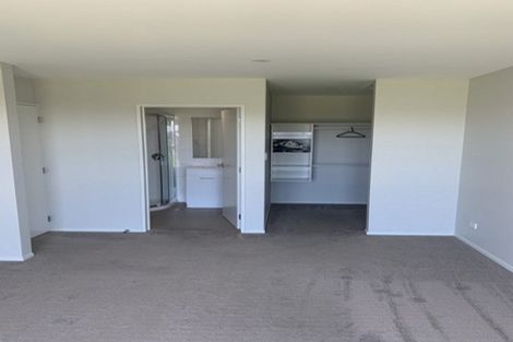 Photo of property in 9 Irving Place, Hobsonville, Auckland, 0616