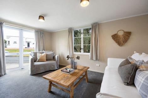 Photo of property in 6 Grey Street, Cambridge, 3434