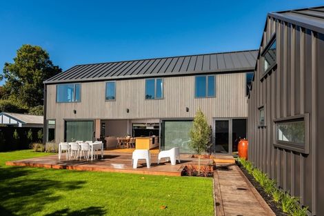 Photo of property in 86 Wairakei Road, Bryndwr, Christchurch, 8052