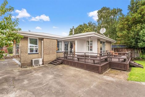 Photo of property in 34 Dunedin Street, Redwood, Christchurch, 8051