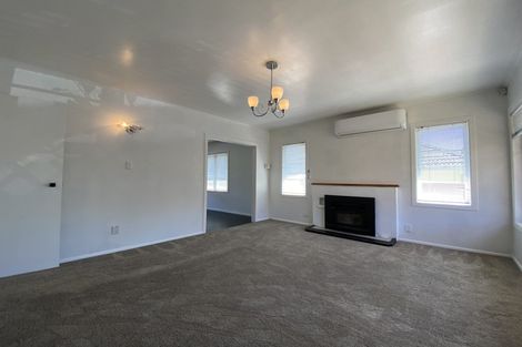 Photo of property in 61 Wilsher Crescent, Henderson, Auckland, 0612