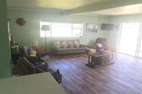 Photo of property in 16 Saint Georges Road, Karamu, Hastings, 4172