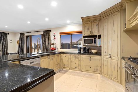 Photo of property in 16 Riddington Rise, Ohauiti, Tauranga, 3112