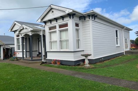 Photo of property in 23 Waihi Road, Hawera, 4610