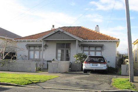 Photo of property in 17 Alma Street, Saint Kilda, Dunedin, 9012