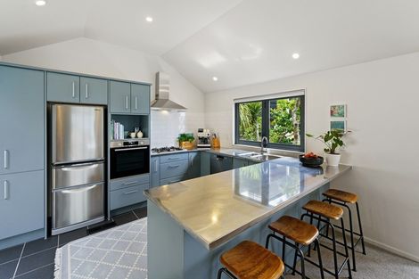 Photo of property in 10b Fettes Crescent, Seatoun, Wellington, 6022
