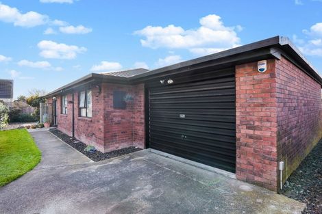 Photo of property in 23d Saunders Place, Redwood, Christchurch, 8051