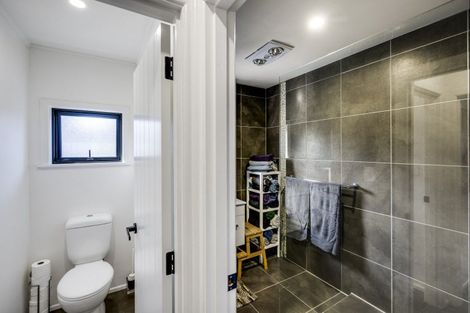 Photo of property in 76 Clarence Cox Crescent, Pirimai, Napier, 4112