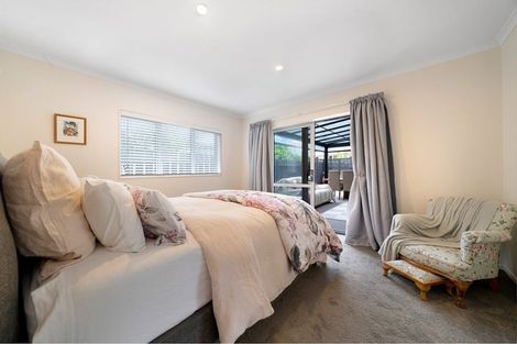 Photo of property in 28b Kirrie Avenue, Te Atatu South, Auckland, 0610