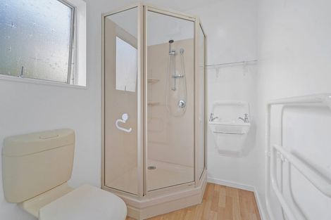 Photo of property in 4 Bowman Place, Sockburn, Christchurch, 8042