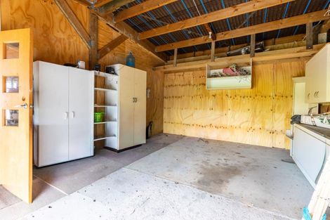 Photo of property in 1 Richardson Street, Woodville, 4920