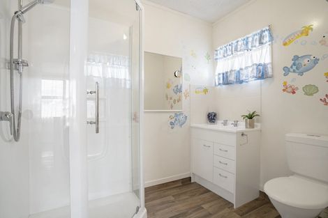 Photo of property in 163 Durrant Drive, Whangamata, 3620